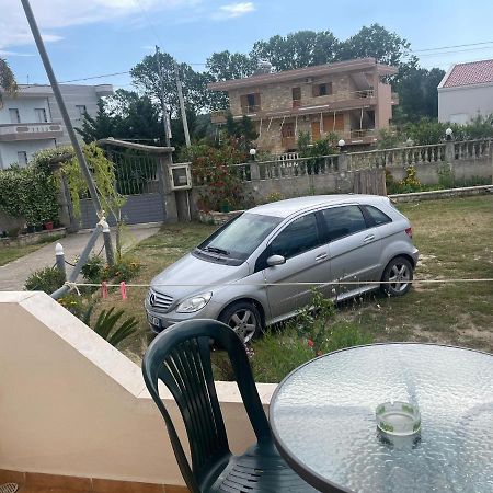Hotel Vila Andi Zverneci Dış mekan fotoğraf